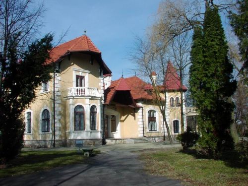Rekonstrukcja dworku Oborskich - aspi - Autoskie Studio Projektowo-Inwestycyjne
